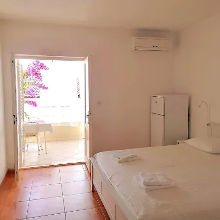 Angela Apartment Makarska
