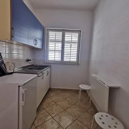 Angela Apartment